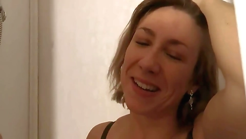 Milf with tattooed big ass and a large ass sucking cum