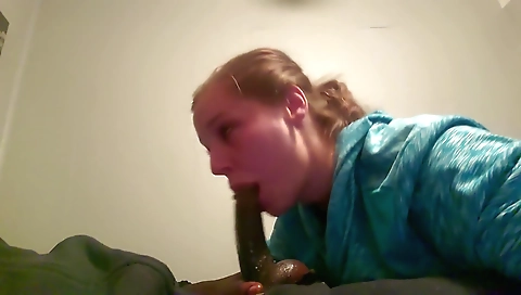 Amateur blonde sucks on a deepthroat and swallows cum