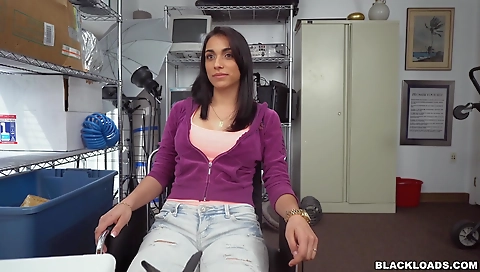 Big ass brunette gets fucked in a deepthroat porn video