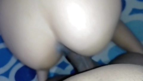 Amateur teen gets fucked on the bedroom bed with a big cock