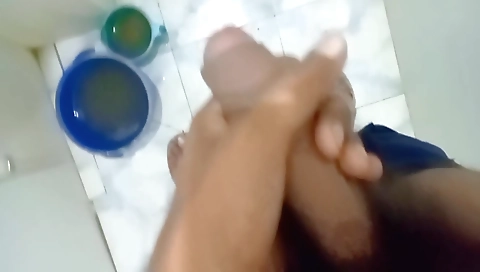 Ebony teen 18+ fucking herself in the browser video