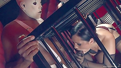 God Save The Kink Scene 5